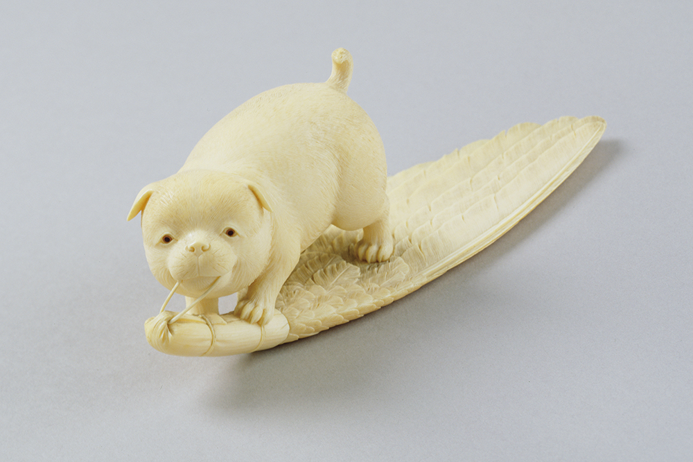 Puppy and Feather Brush. Late Meiji–Taisho era, 20th century.
