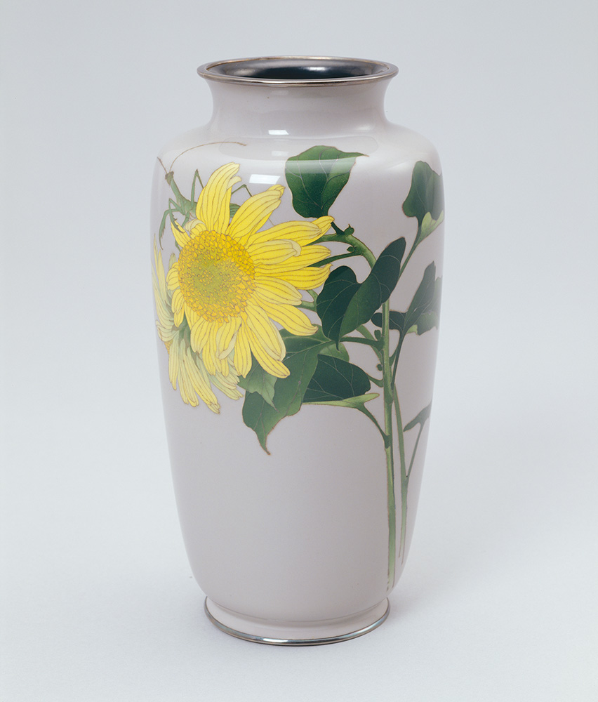Cloisonne Vase with Sunflowers and Mantis. By Ando Cloisonne Co., Ltd. Late Meiji era, 20th century. (On view throughout the exhibition.)