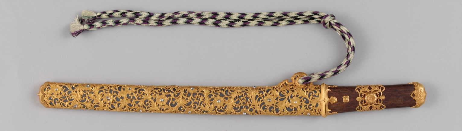 香川勝廣ほか 《花唐草透彫水晶入短刀拵》　の画像