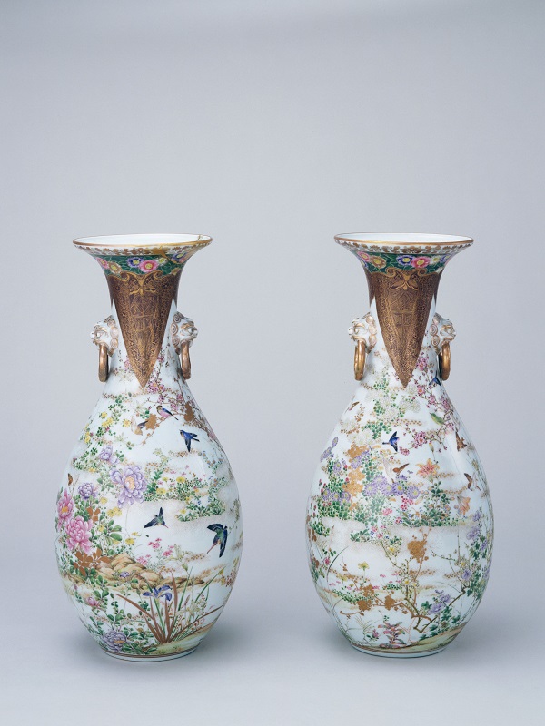 色絵草花文花瓶